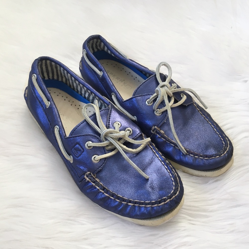 Sperry Metallic Blue Boat Shoes Womens Size 9 - RARE COLOR